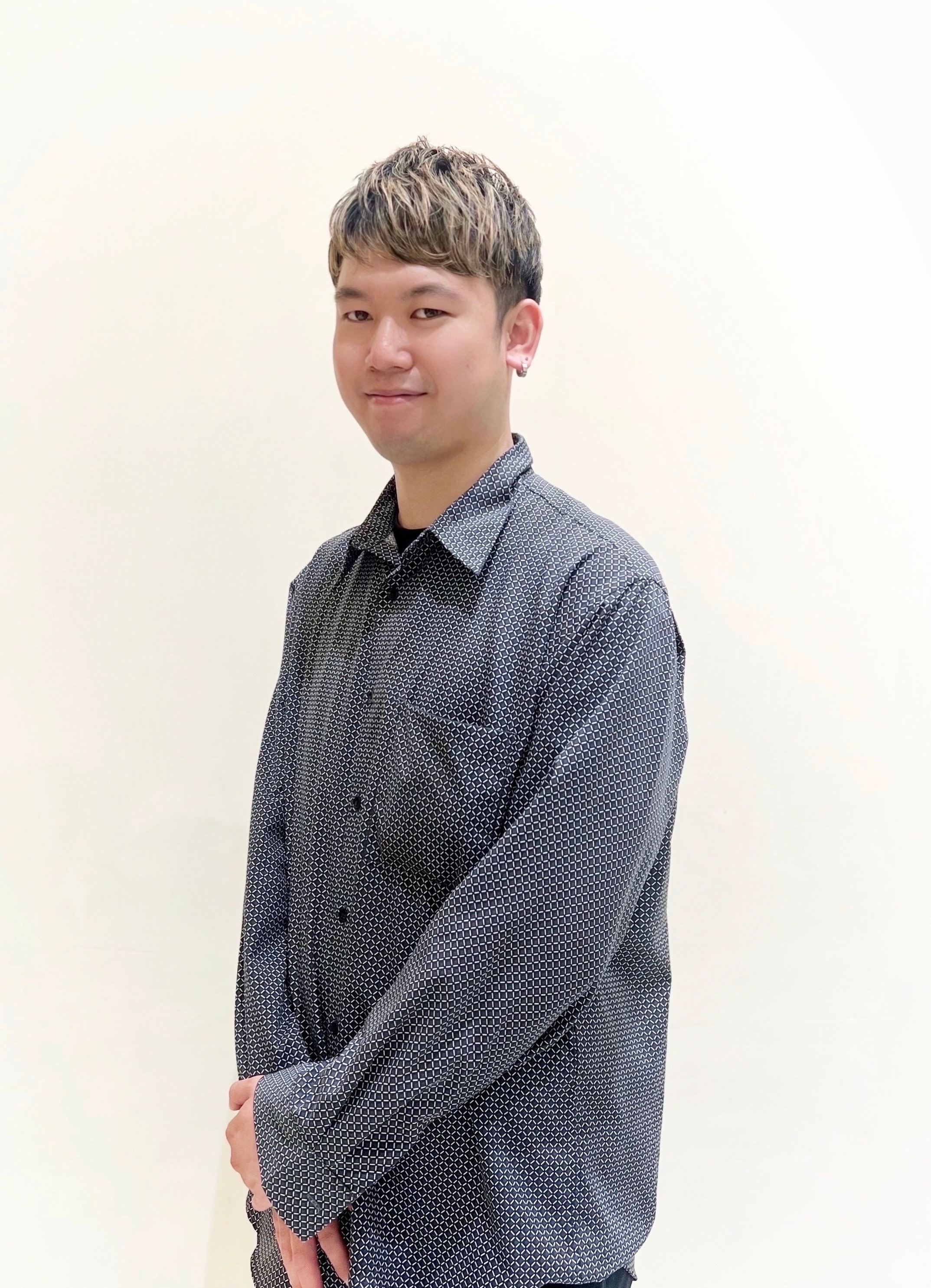 Dh-HAL clover_遠山　賢人
