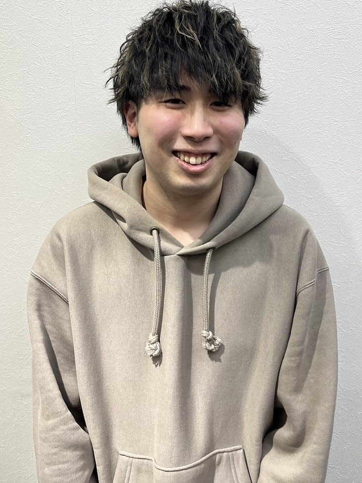 髪質改善専門店 個室型美容室GULGUL 秋葉原店_鹿倉尊