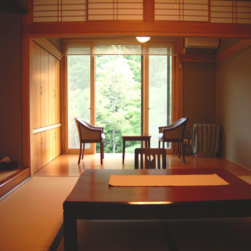 湯川温泉 出会いの花宿 大盛館 栖峰