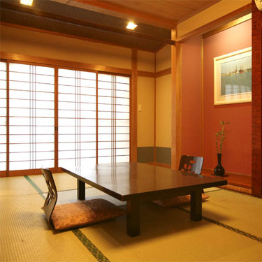 波音の宿　くろしお