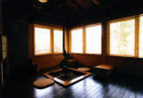 ＡＫＵ・ＡＫＵ（アクアク）