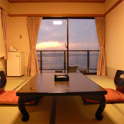 日間賀島 旅館おとは