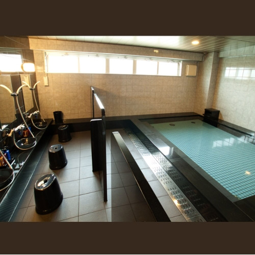 アズイン東近江能登川駅前