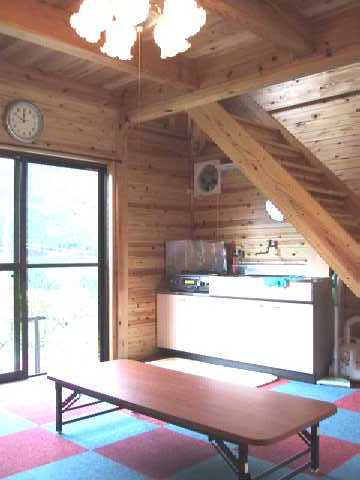 バンガロー 貨車&ログ