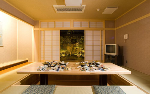 黒部川明日温泉元湯　バーデン明日（あけび）