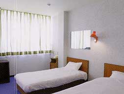 ビジネスホテル和倉