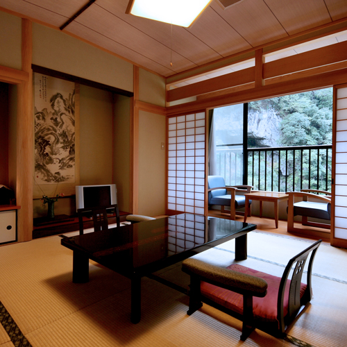 湯ノ釣温泉　旅館　渓仙閣