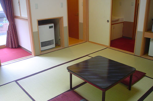 白根温泉　加羅倉舘（からくらかん）