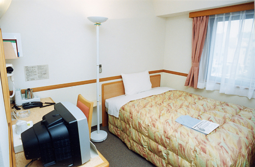 東横INN横浜桜木町