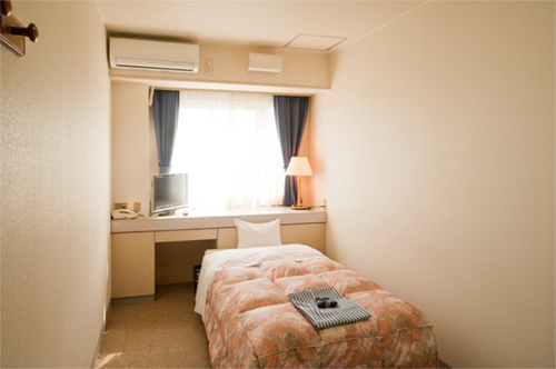 氷見の旬を食する味わいのホテル信貴館