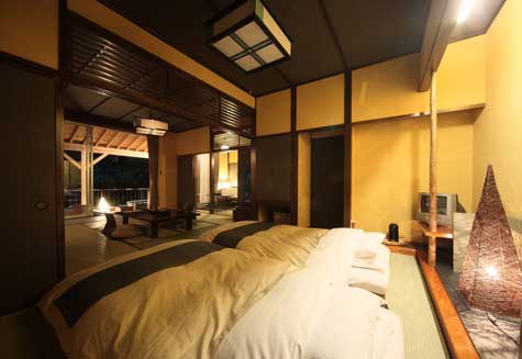 蓬平温泉　花の宿　よもやま舘