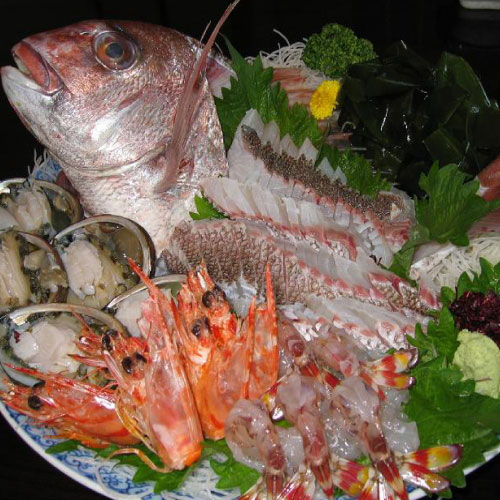 料理民宿 かるも荘 <淡路島>