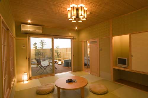 日間賀島　島宿うみどり