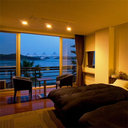 鷲羽山　下電ホテル