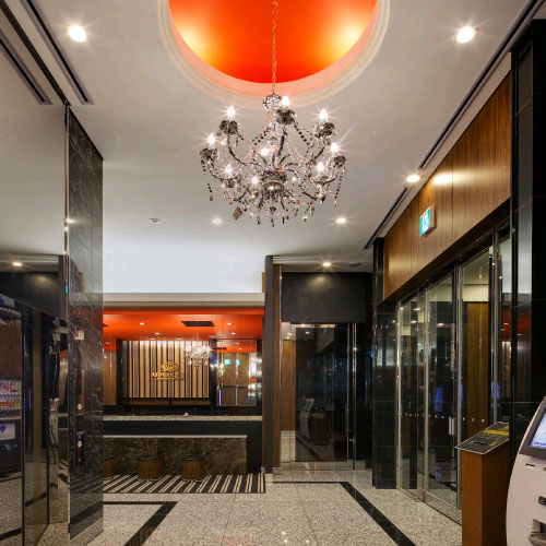 アパホテル〈八丁堀駅南〉