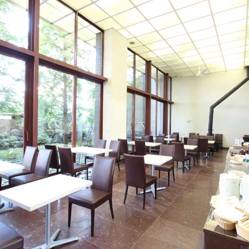 アパホテル〈軽井沢駅前〉軽井沢荘