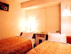 アパホテル〈西舞鶴駅前〉