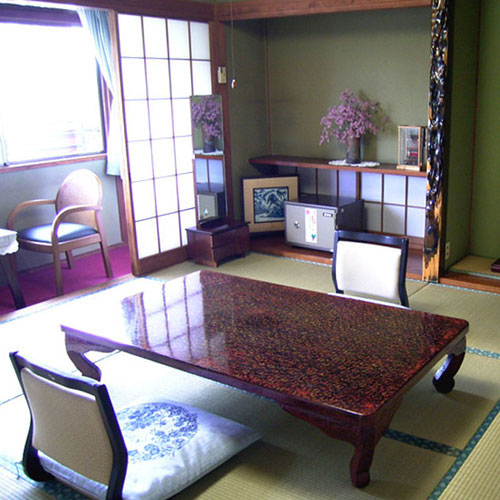 石和温泉　みなもと旅館