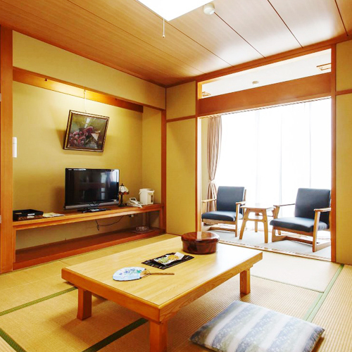 有馬温泉　四季の彩　旅篭　客前料理と全室金泉露天付の湯籠り宿