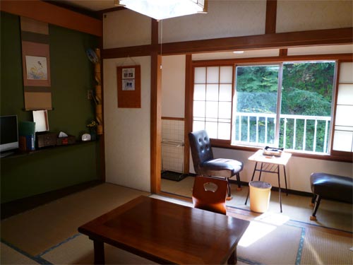 四万温泉　つばたや旅館