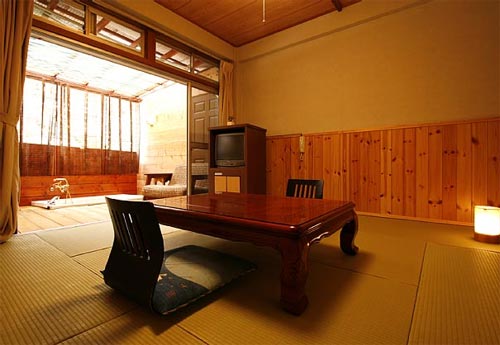 四万温泉　地酒の宿　中村屋