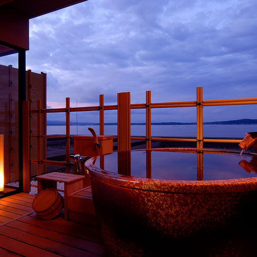 和倉温泉　ゆけむりの宿美湾荘