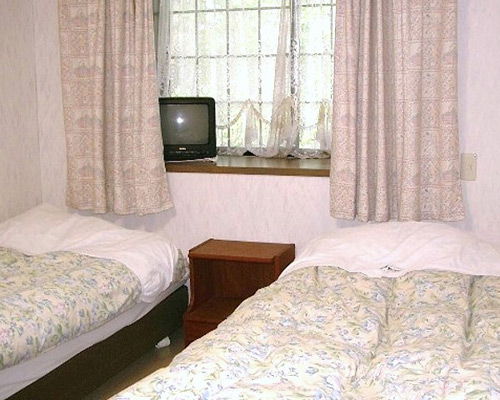 赤倉温泉　ペンション　あっとＨＯＭＥ