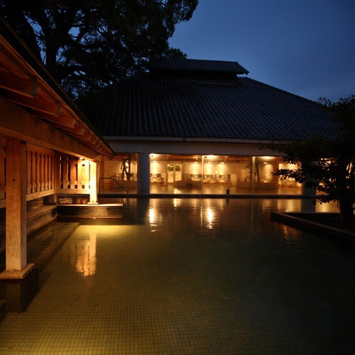 別府温泉　ホテル白菊