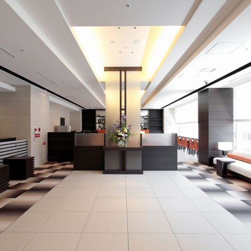 ヴィアイン心斎橋（ＪＲ西日本グループ）