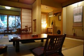 小さなお宿　小松屋