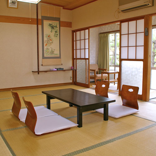 湯らゆら温泉郷　旅館芳月（ほうげつ）