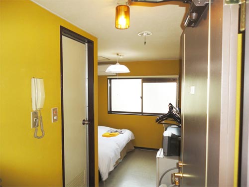 ビジネスホテル　トマト