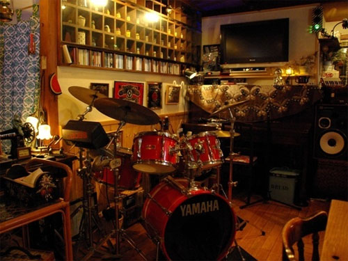 ペンション　さすらいの自由飛行館