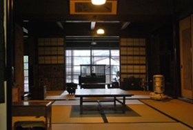 三重の古民家ゲストハウス　旅人宿石垣屋