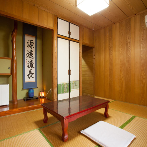 高那旅館 <竹富島>