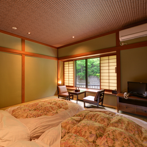 四万温泉　料理旅館くれない