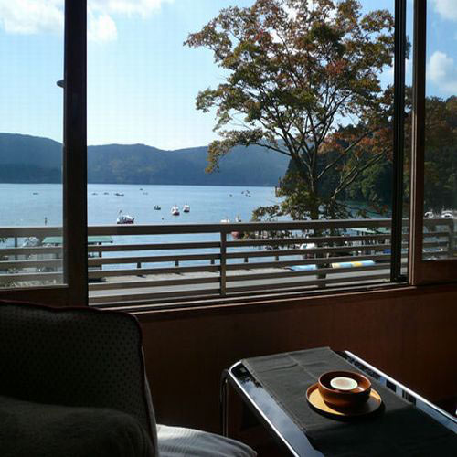 芦ノ湖温泉　嶽影楼　松坂屋旅館