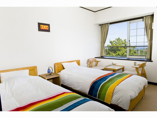 アクアペンション　マリンブルー伊豆高原