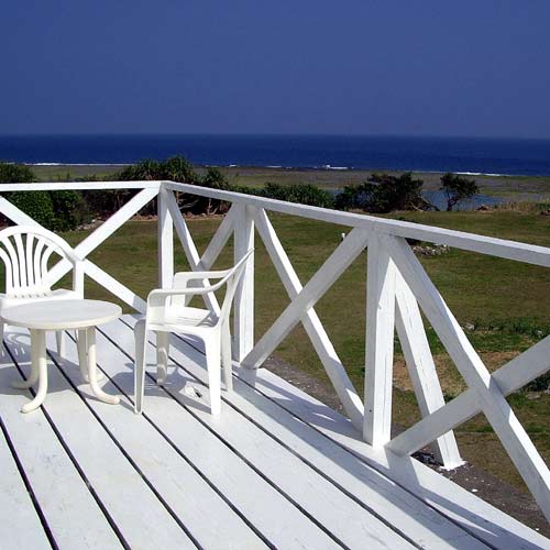 徳之島リゾートホテル&オフィス <徳之島>