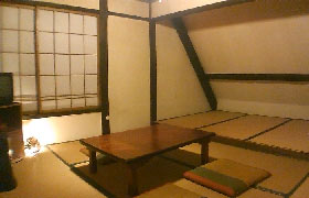 ＬＯＤＧＥ　ＦＲＥＥＲＵＮ（ロッヂ　フリーラン）