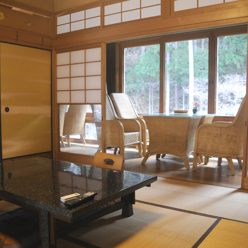 ｇｕｅｓｔ　Ｖｉｌｌａ逢桜（ゲストヴィラほうおう）