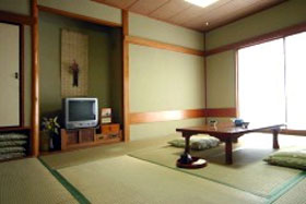 伊東宇佐美温泉　美味海鮮と宝石露天風呂の宿　民宿ふかべ