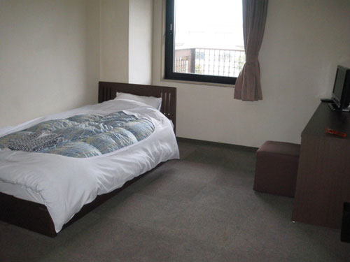 ゆにろーず金沢ＴＳ店