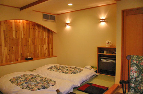 山の旅舎　中尾平