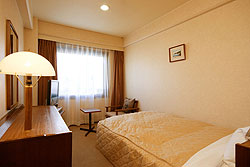 ホテルアイスル松山(旧ホテルサンルート松山)