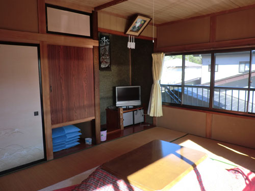 富士五湖精進湖畔 民宿ちどり荘