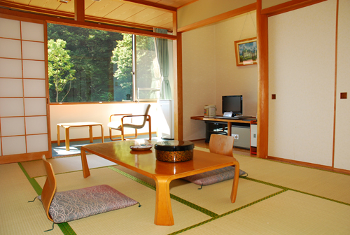 ＜昼神温泉＞　阿智の里ひるがみ