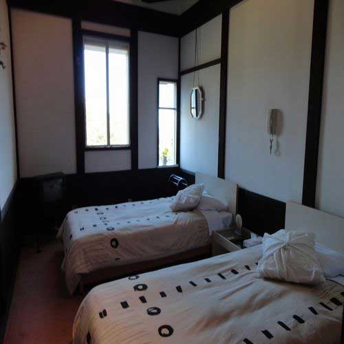 ペンション花帽子