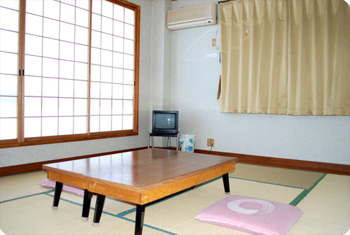 日間賀島 民宿 吉浜荘