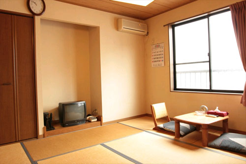 ビジネス旅館　森本